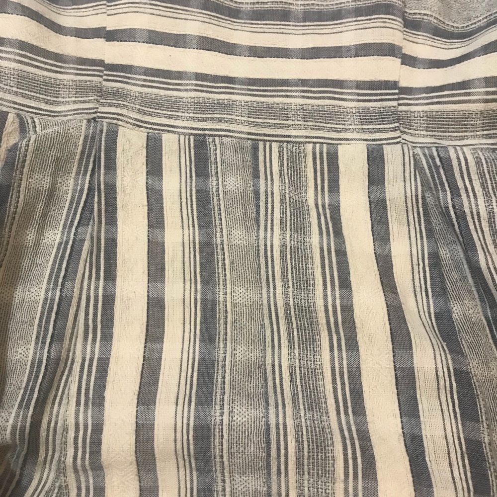 Dress - Picture 5 of 5